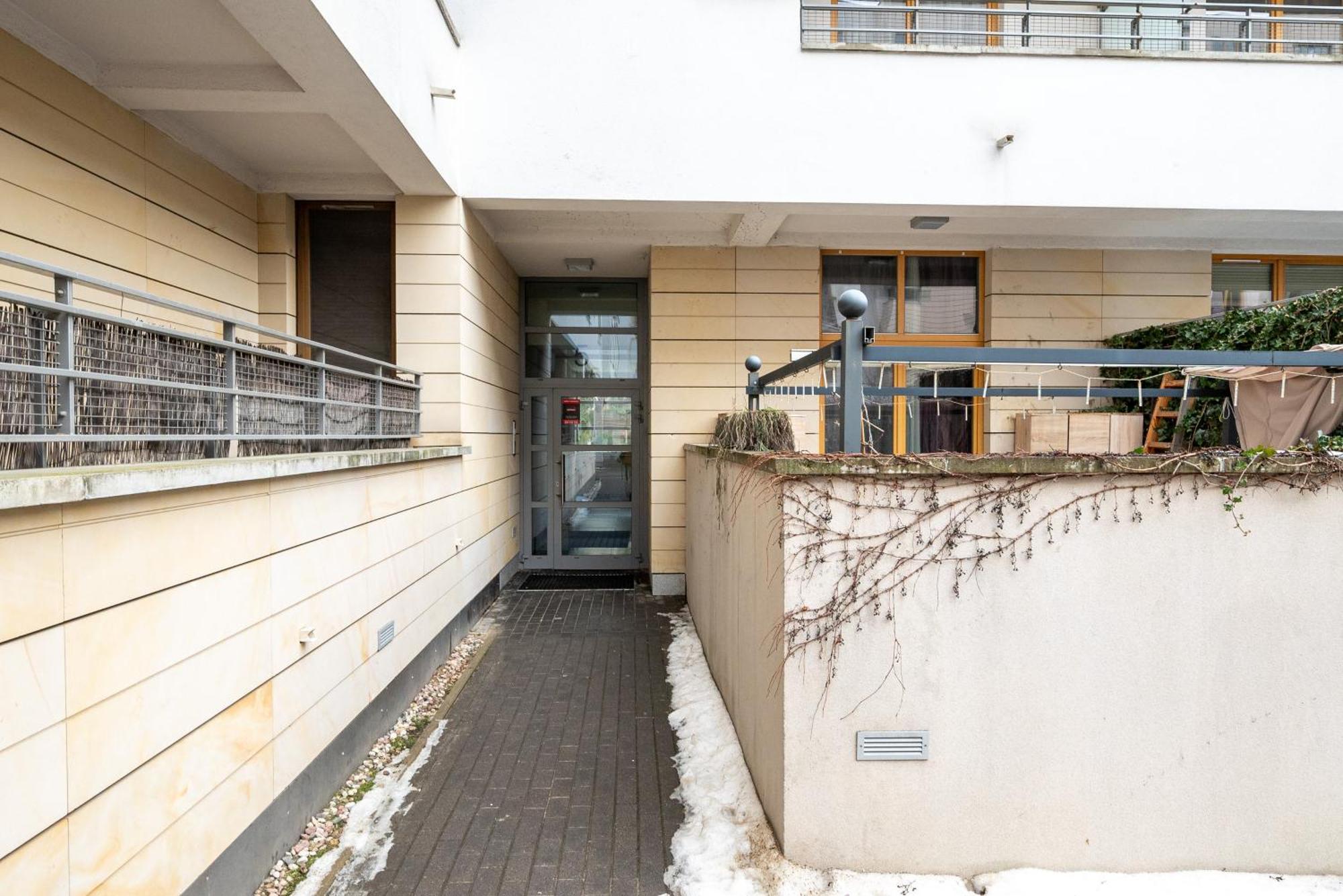Obrzezna Beige Leilighet Warszawa